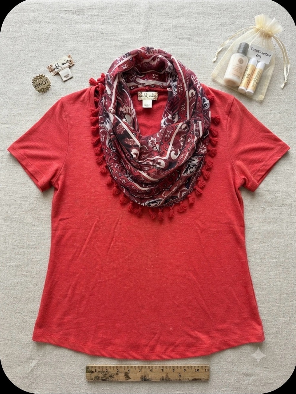NWOT World Unity Red Short-Sleeve Tee with attached Paisley Infinity Scarf -L